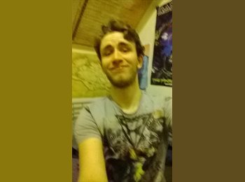 EasyRoommate UK - Matthew - 20 - Inverness