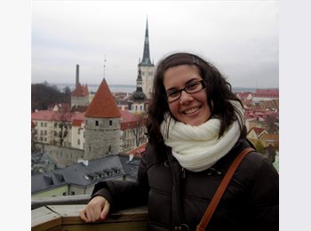 EasyRoommate UK - Diana - 25 - Northampton