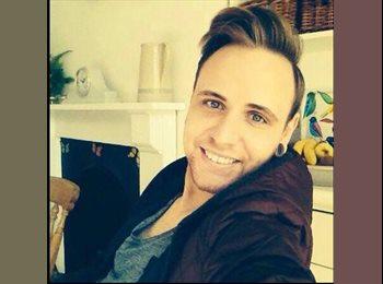EasyRoommate UK - Ryan - 58 - Bristol