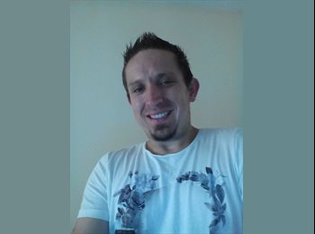 EasyRoommate UK - David - 34 - Torquay