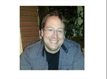 EasyRoommate UK - Phil - 30 - Milton Keynes