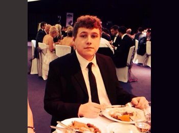 EasyRoommate UK - Jack - 22 - Stockport