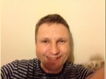 EasyRoommate UK - Simon - 43 - Torquay