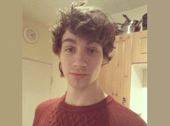 EasyRoommate UK - Alex - 18 - Bedford