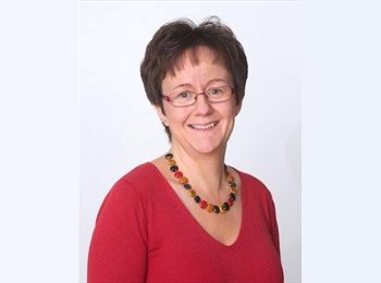 EasyRoommate UK - Nicola - 45 - Skipton
