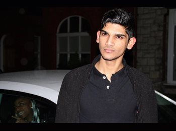 EasyRoommate UK - Avish - 19 - Liverpool