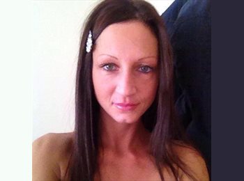 EasyRoommate UK - Giada - 35 - Milton Keynes