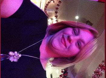 EasyRoommate UK - Jo - 38 - Wakefield