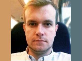 EasyRoommate UK - Andy - 22 - Bristol