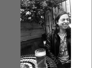 EasyRoommate UK - Jess - 24 - Manchester