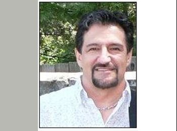 EasyRoommate US - Ivan - 62 - Houston
