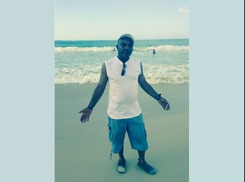 EasyRoommate US - Maurice - 52 - Indianapolis Area