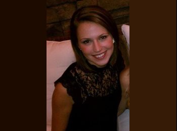 EasyRoommate US - Kym - 22 - Galveston