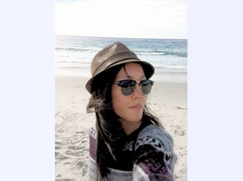 EasyRoommate US - Michelle - 26 - Orange County