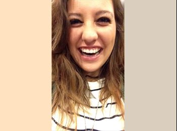EasyRoommate US - Lexi - 21 - Portland