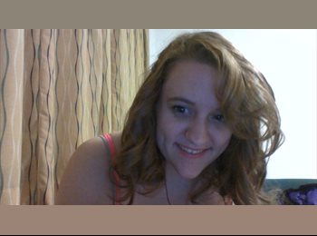 EasyRoommate US - Leasha - 23 - Chicago