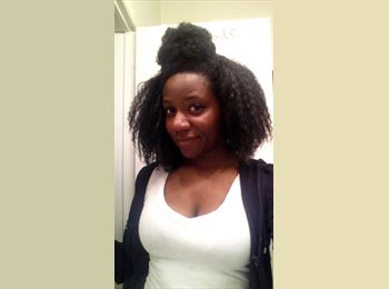 EasyRoommate US - Queen - 22 - Las Vegas