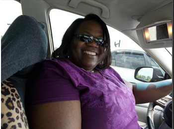EasyRoommate US - Renee - 40 - Atlanta