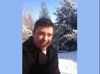 EasyRoommate US - Christopher - 44 - Everett
