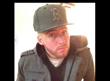 EasyRoommate US - kyle - 23 - Boston