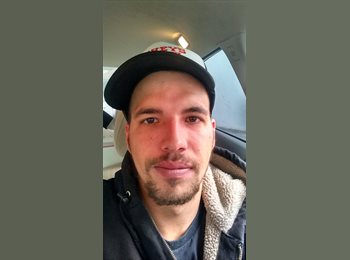 EasyRoommate US - chris - 26 - Houston