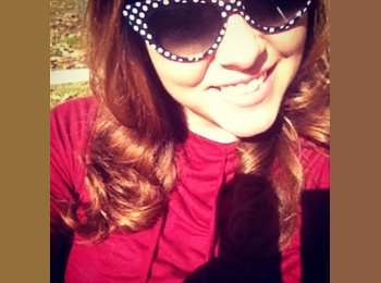EasyRoommate US - Sarah - 25 - Eau Claire