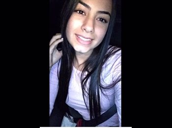 EasyRoommate US - Cristina - 19 - Los Angeles