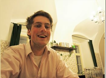 EasyPiso ES - Niels - 23 - Granada