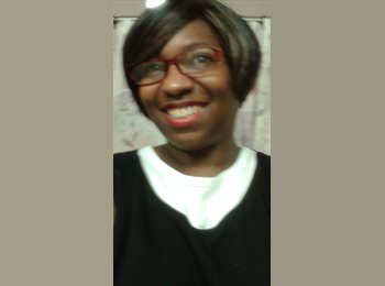 EasyRoommate US - LATOYA - 39 - Monterey Bay