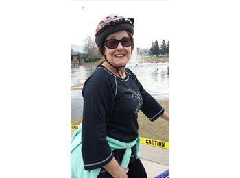EasyRoommate US - Jeanie - 63 - Monterey Bay