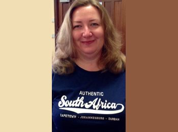EasyRoommate UK - Veronica O'Grady - 44 - Watford