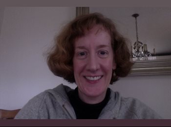 EasyRoommate US - Christine - 45 - Oahu