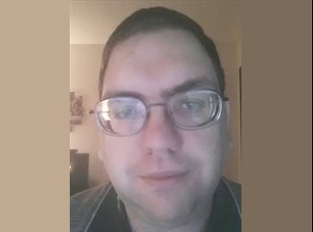 EasyRoommate US - Dustin - 34 - Orlando Area