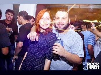 EasyQuarto BR - Beatriz - 22 - RM Baixada Santista