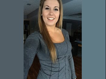 EasyRoommate CA - Kayla - 19 - Edmonton