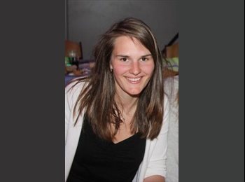 EasyRoommate CA - Sandrine - 24 - Montréal