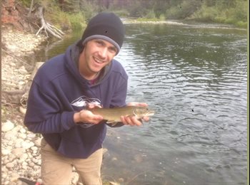 EasyRoommate CA - Tanner - 23 - Thompson Okanagan