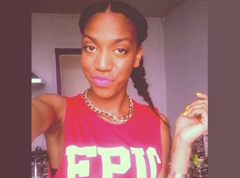 EasyRoommate UK - Kimberly - 19 - London