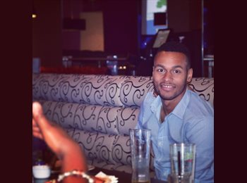 EasyRoommate UK - Renato - 28 - Leicester