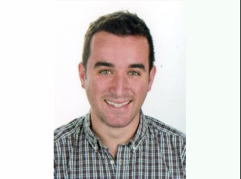 EasyRoommate UK - Jose Alberto - 27 - Stevenage