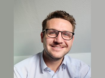EasyRoommate UK - Greg - 30 - Stevenage