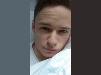 EasyRoommate UK - Craig - 21 - Stafford