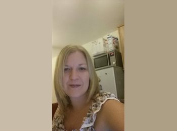 EasyRoommate UK - Victoria - 33 - Chester