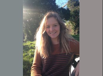 EasyRoommate UK - Savannah - 19 - Edinburgh