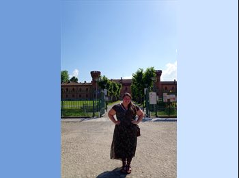 EasyRoommate UK - Megan C - 23 - Bristol
