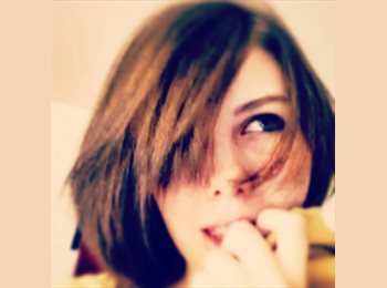 EasyRoommate US - Jessica - 27 - Reno
