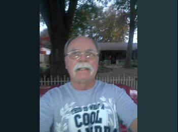 EasyRoommate US - Jerry - 66 - Southaven