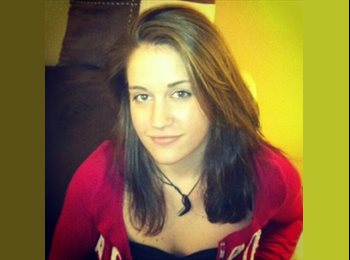 EasyRoommate US - elle - 28 - Norfolk