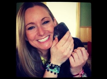 EasyRoommate US - Allison - 33 - Nashville Area