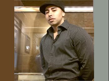 EasyRoommate US - Andrew - 32 - Fresno